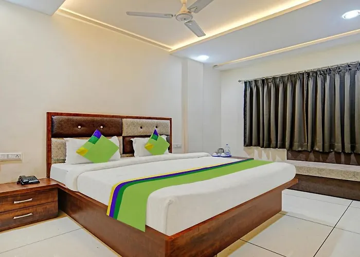 Treebo Jayshree Palace C21 Business Park