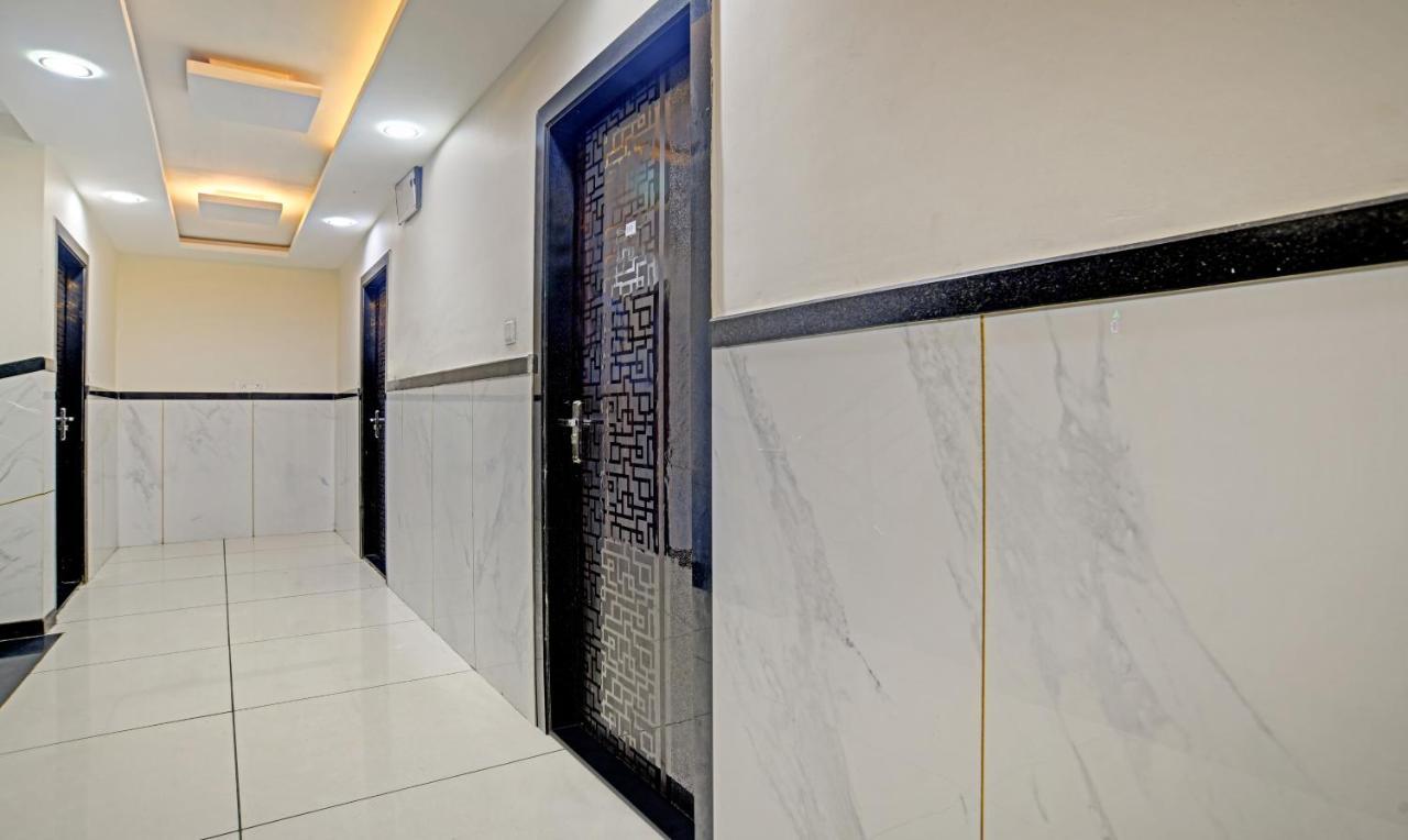 Hotel Treebo Jayshree Palace C21 Business Park Indore