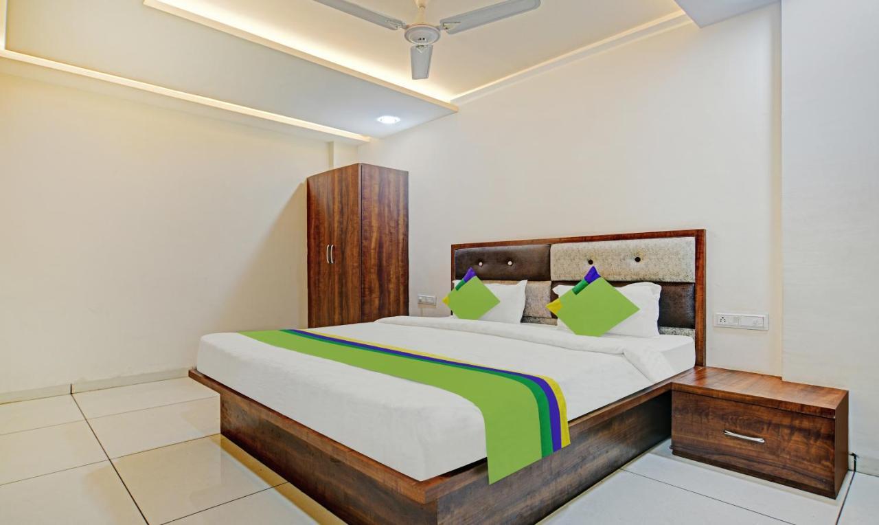 Treebo Jayshree Palace C21 Business Park Hotel 3*