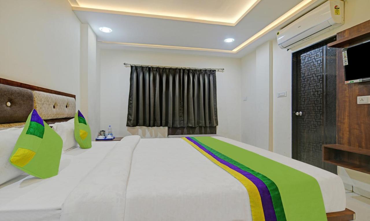 Treebo Jayshree Palace C21 Business Park 3*